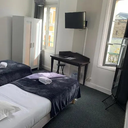 L'estran Hotel 2*