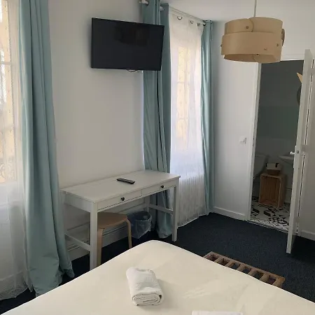 L'estran Hotel 2*