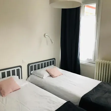 Hotel L'estran 2*