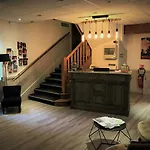 L'estran فندق