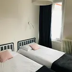 فندق L'estran 2*