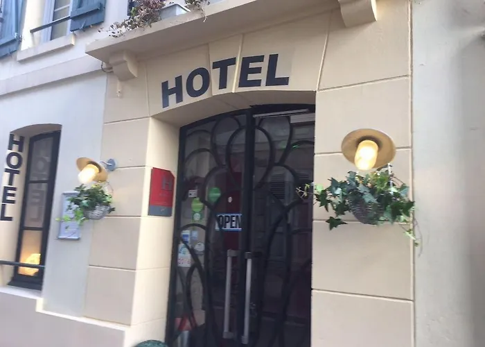 Hotel L'estran 2*